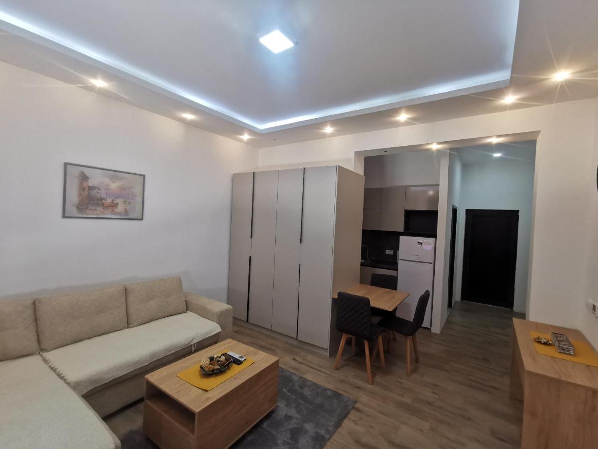 Apartamento Restoran Due Punti Kursumlija Exterior foto